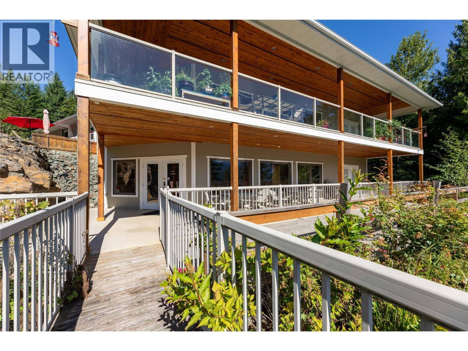 8738 Squilax Anglemont Road, St. Ives, BC - Outdoor With Exterior