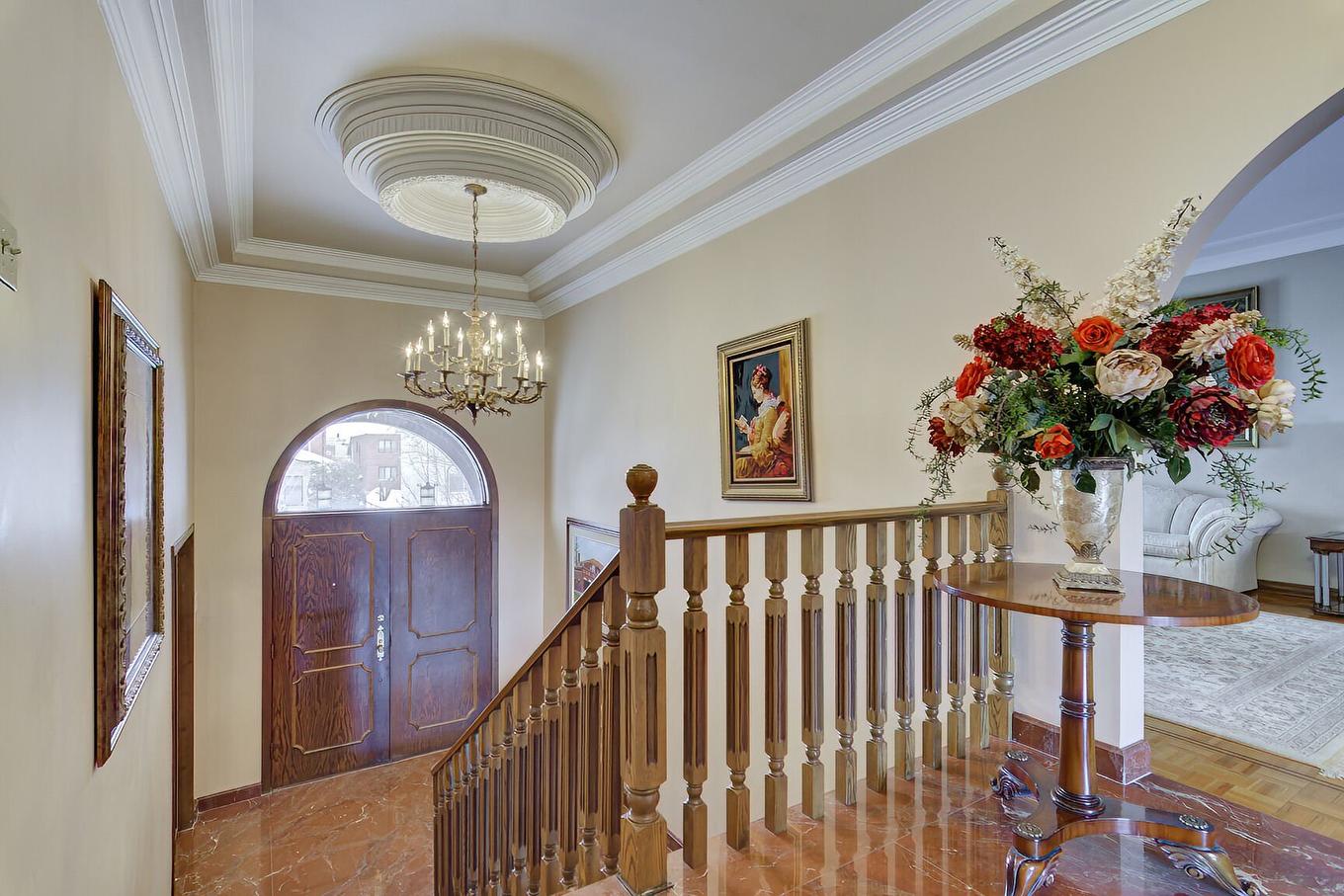 Escalier - 12040 Rue Jasmin, Montréal (Ahuntsic-Cartierville), QC - Indoor Photo Showing Other Room