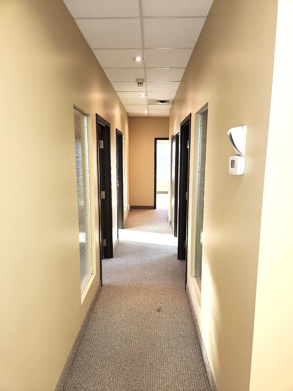 Office - 201-4707 Boul. Des Laurentides, Laval (Vimont), QC - Indoor Photo Showing Other Room