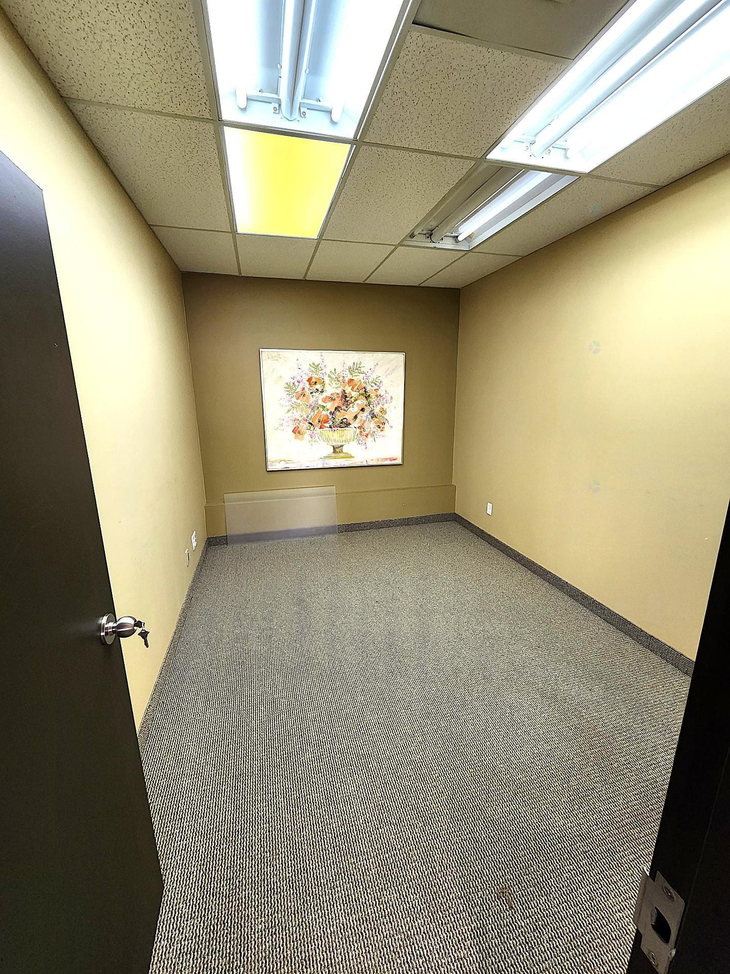 Bureau - 201-4707 Boul. Des Laurentides, Laval (Vimont), QC - Indoor