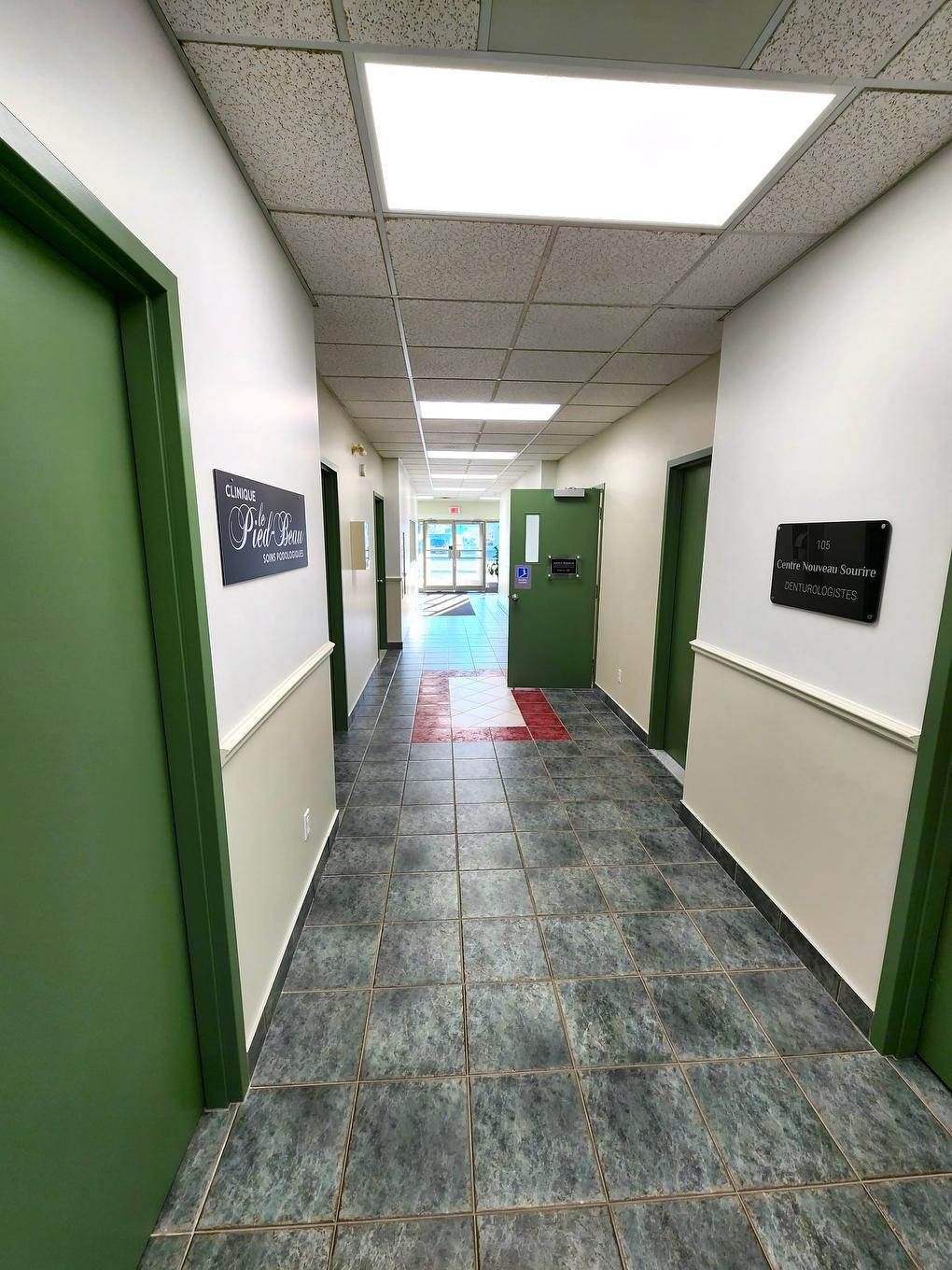 Hall - 201-4707 Boul. Des Laurentides, Laval (Vimont), QC - Indoor Photo Showing Other Room