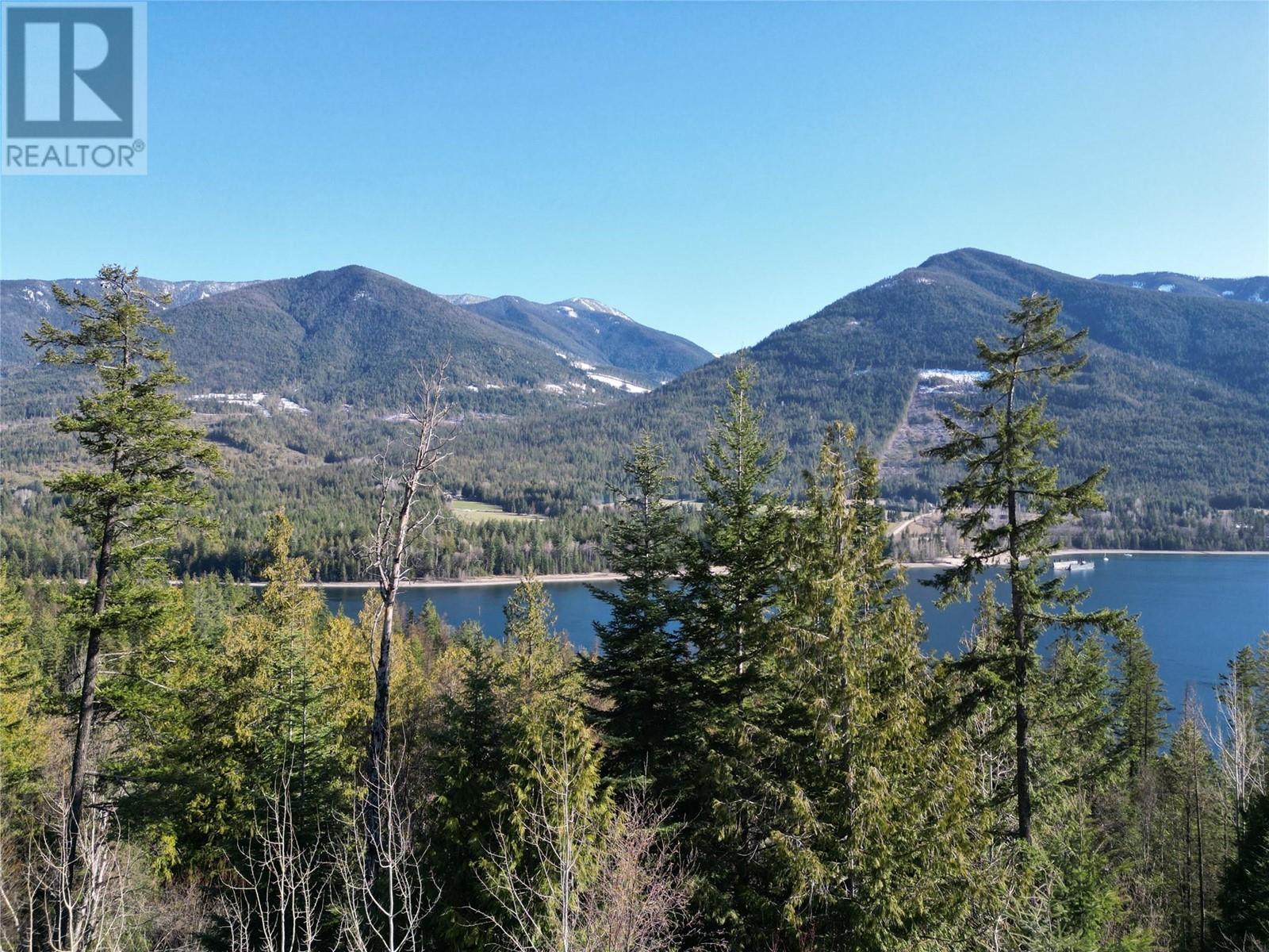 6812 Grandview Drive, Nelson, BC