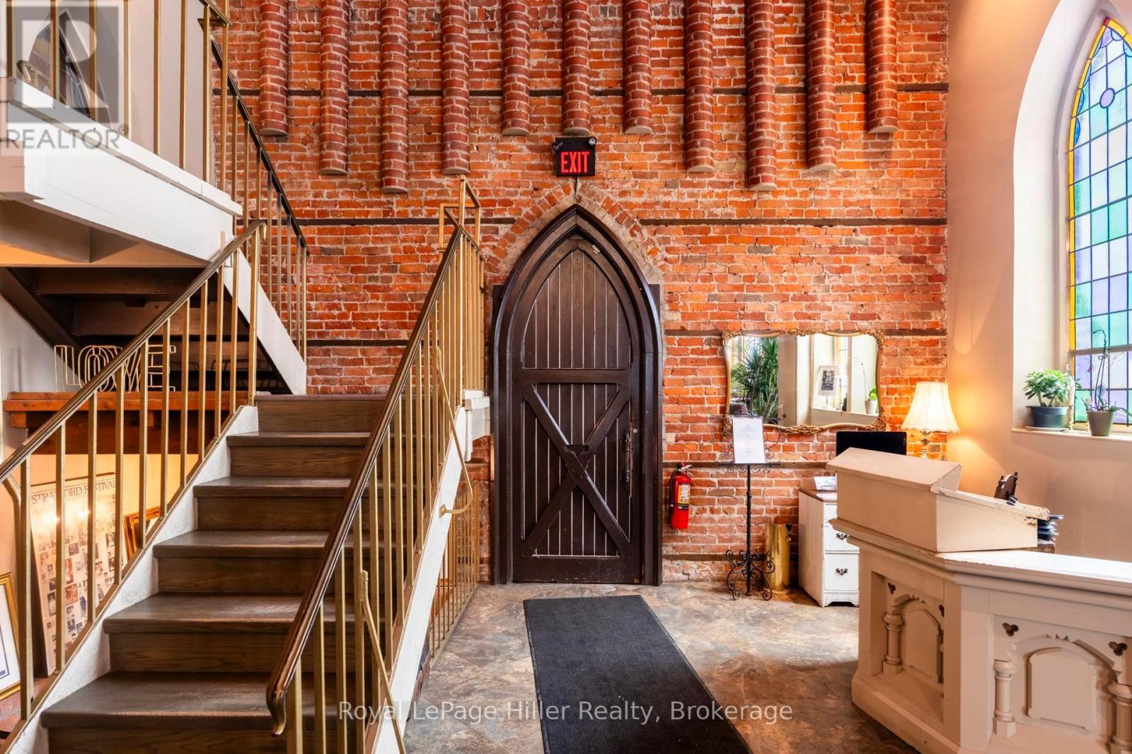 95 Waterloo St Street, Stratford, ON