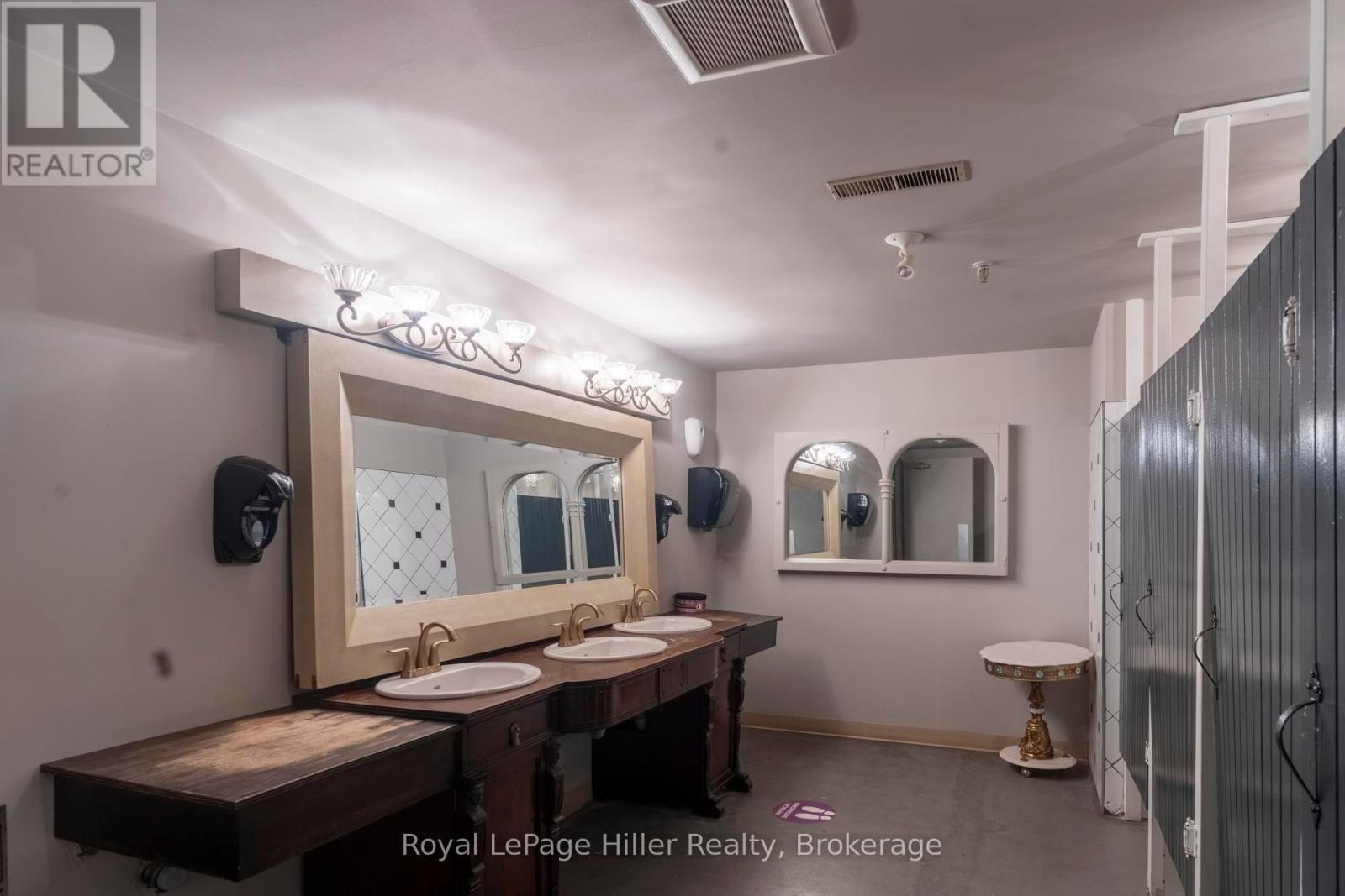 95 Waterloo St Street, Stratford, ON