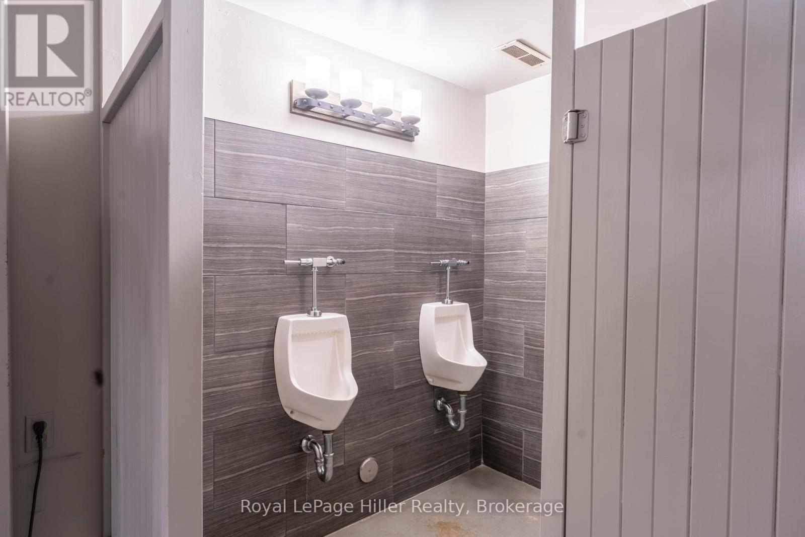 95 Waterloo St Street, Stratford, ON