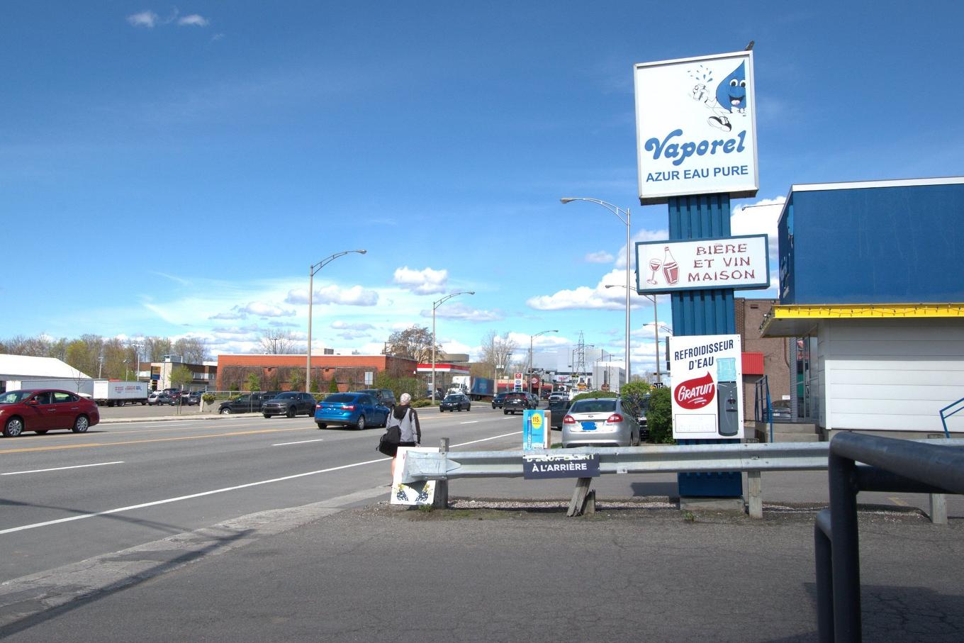 Façade - 423 Boul. Des Laurentides, Saint-Jérôme, QC - Outdoor