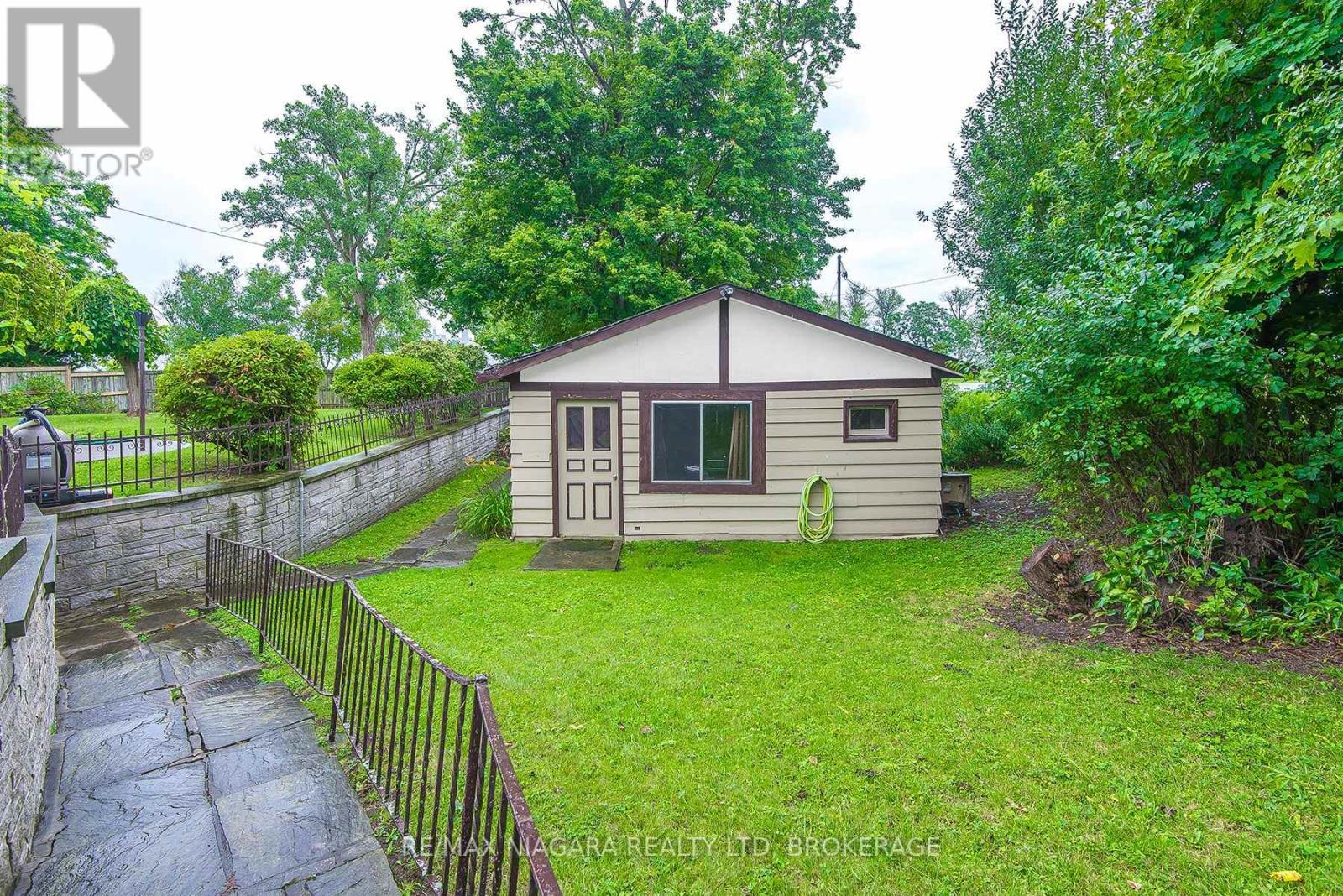 140 Lakeshore Road, Fort Erie (Lakeshore), ON - Outdoor