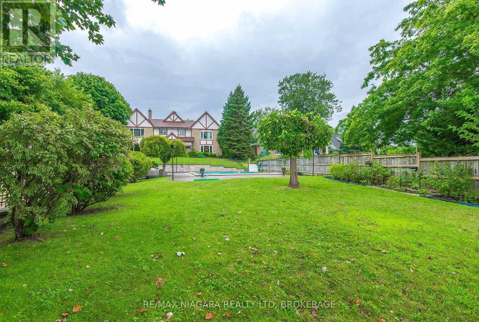 140 Lakeshore Road, Fort Erie (Lakeshore), ON - Outdoor