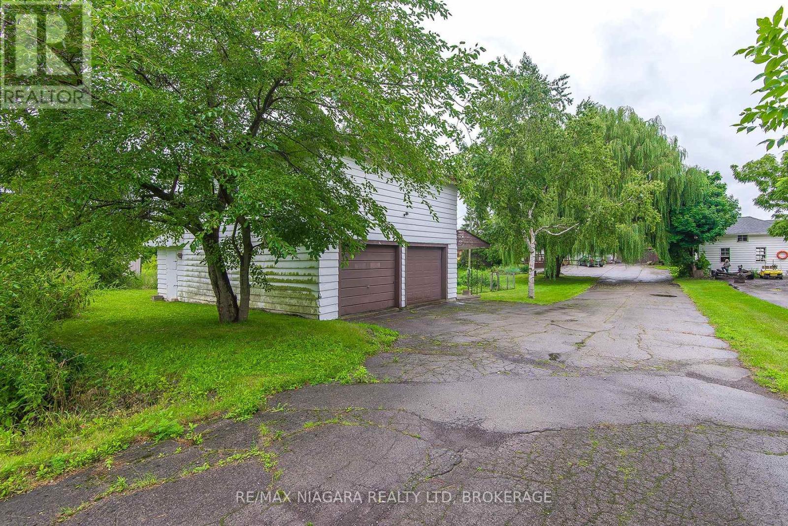 140 Lakeshore Road, Fort Erie (Lakeshore), ON - Outdoor