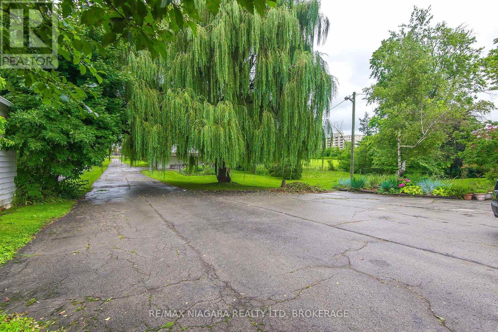 140 Lakeshore Road, Fort Erie (Lakeshore), ON - Outdoor