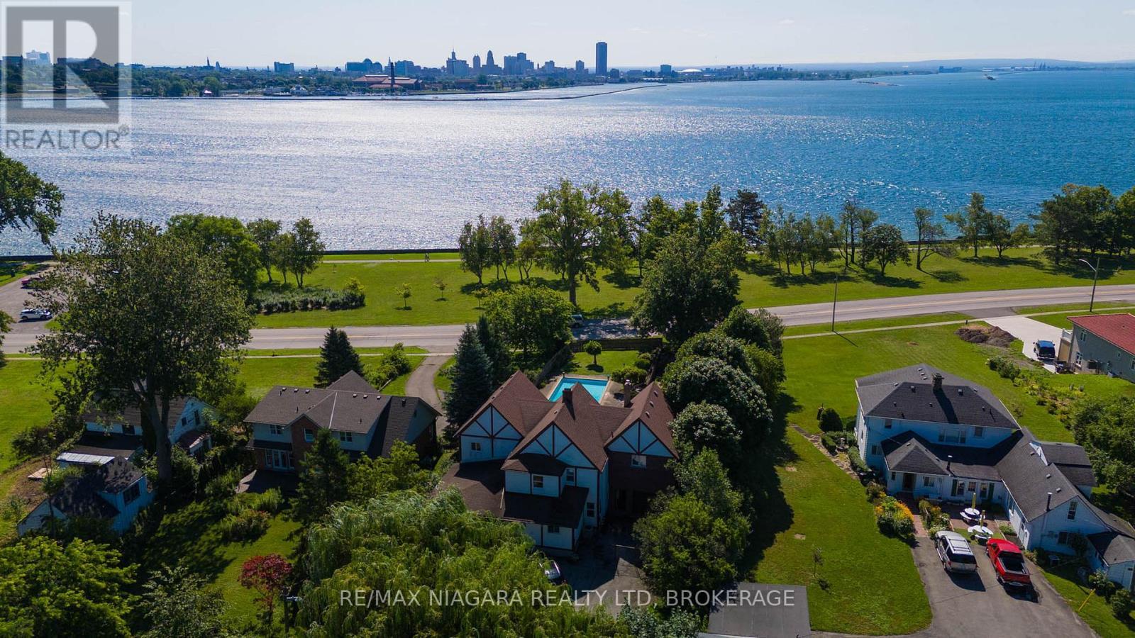 140 Lakeshore Road, Fort Erie (Lakeshore), ON - Outdoor With Body Of Water With View
