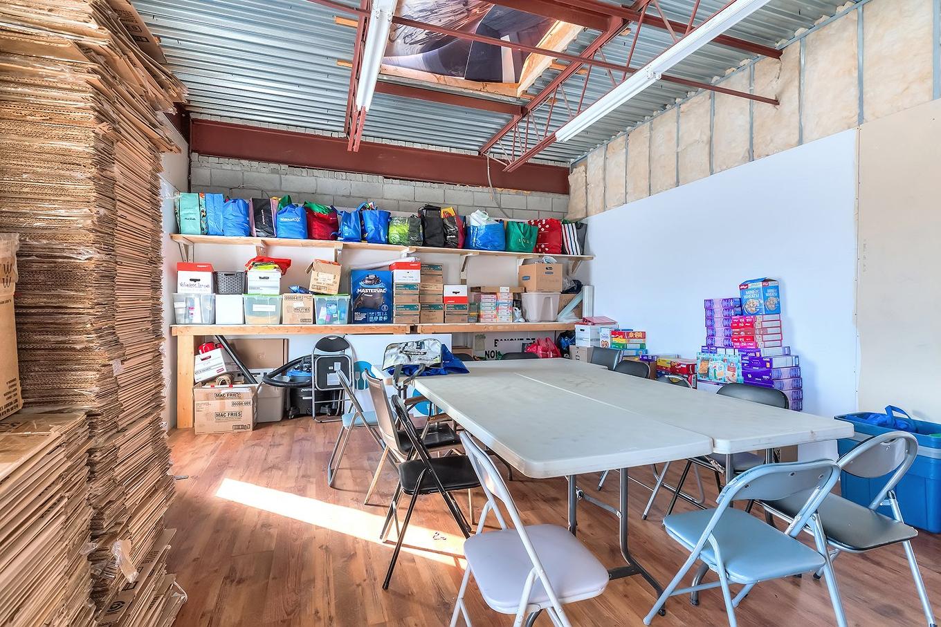 Office - 418-830 Boul. Ford, Châteauguay, QC