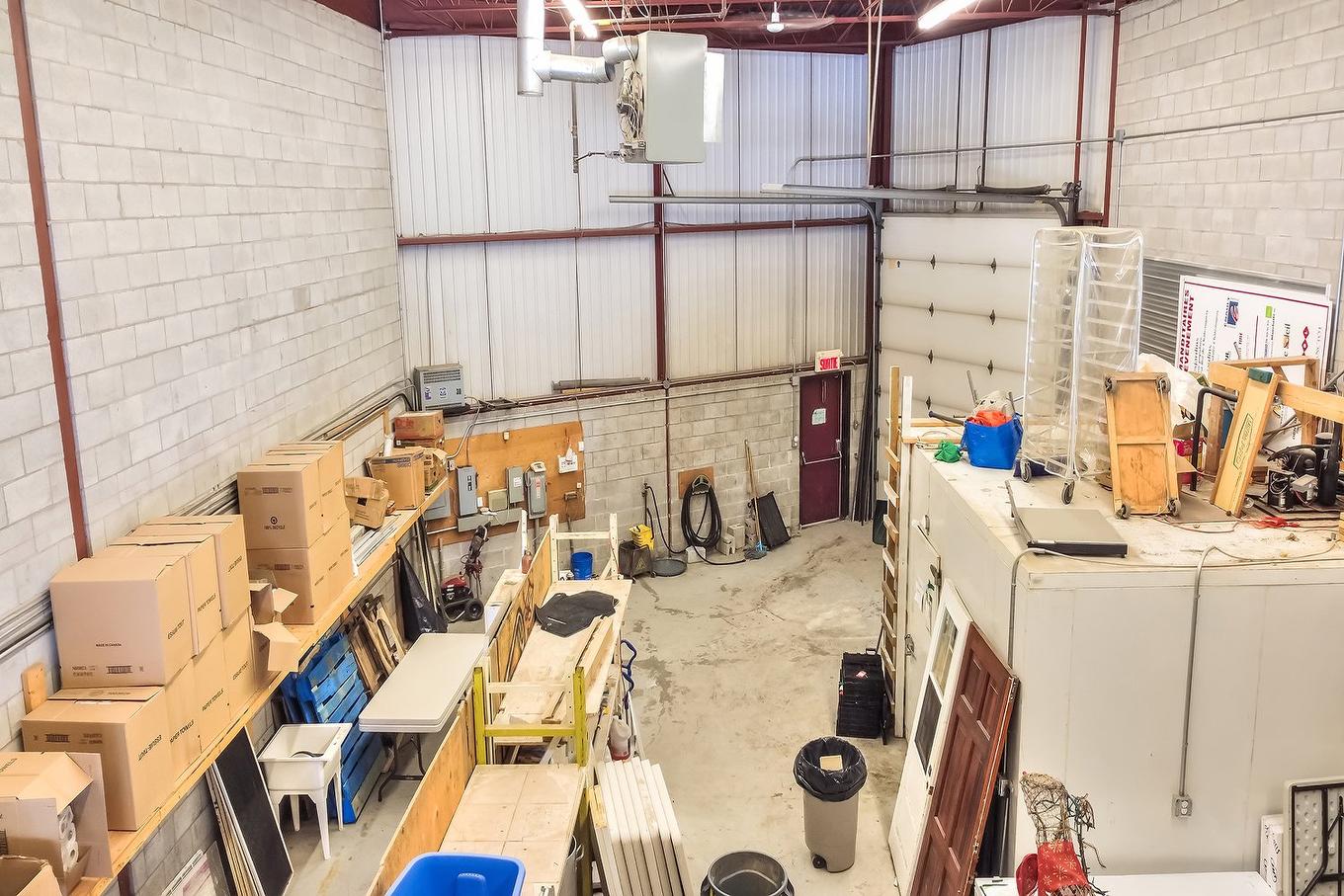 Warehouse - 418-830 Boul. Ford, Châteauguay, QC