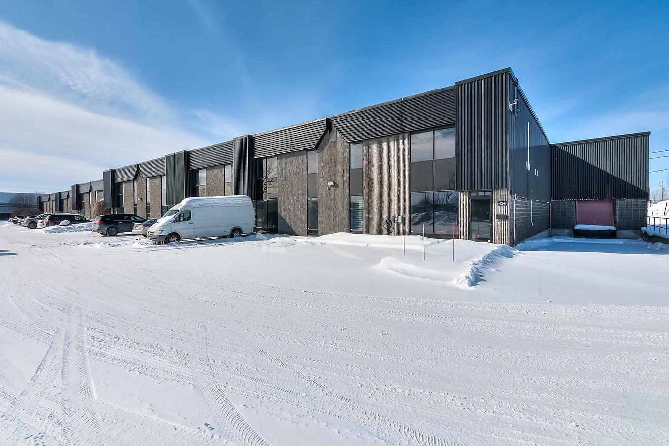 Exterior - 418-830 Boul. Ford, Châteauguay, QC