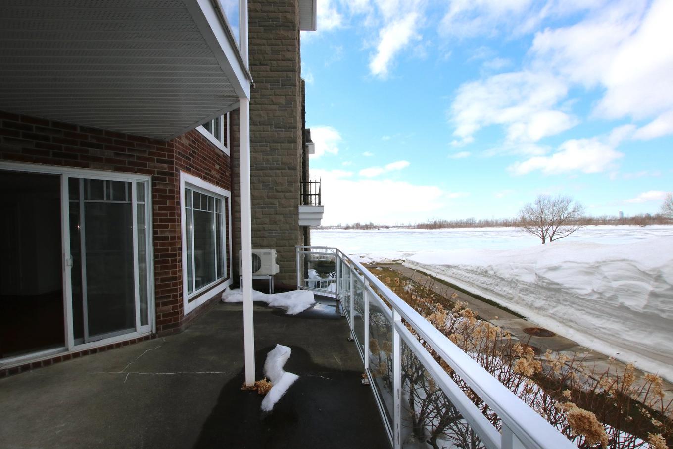 Balcony - 3-9000 Rue Des Roselieres, Brossard, QC - Outdoor