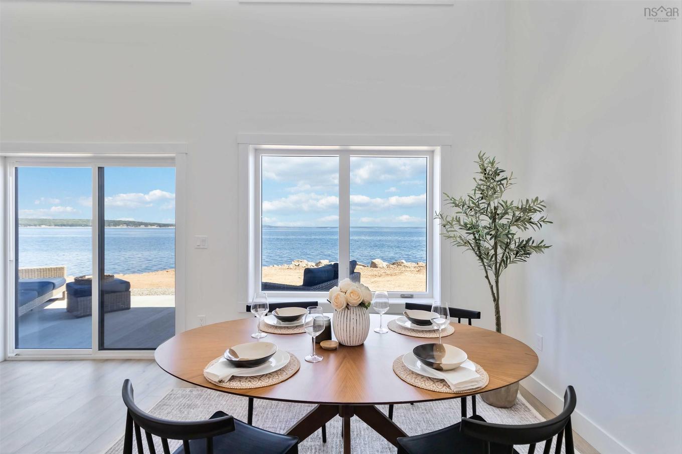 18 Compass Cove Court, Fox Point, NS