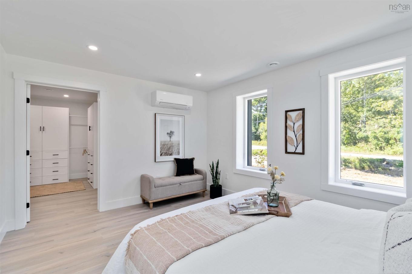 18 Compass Cove Court, Fox Point, NS