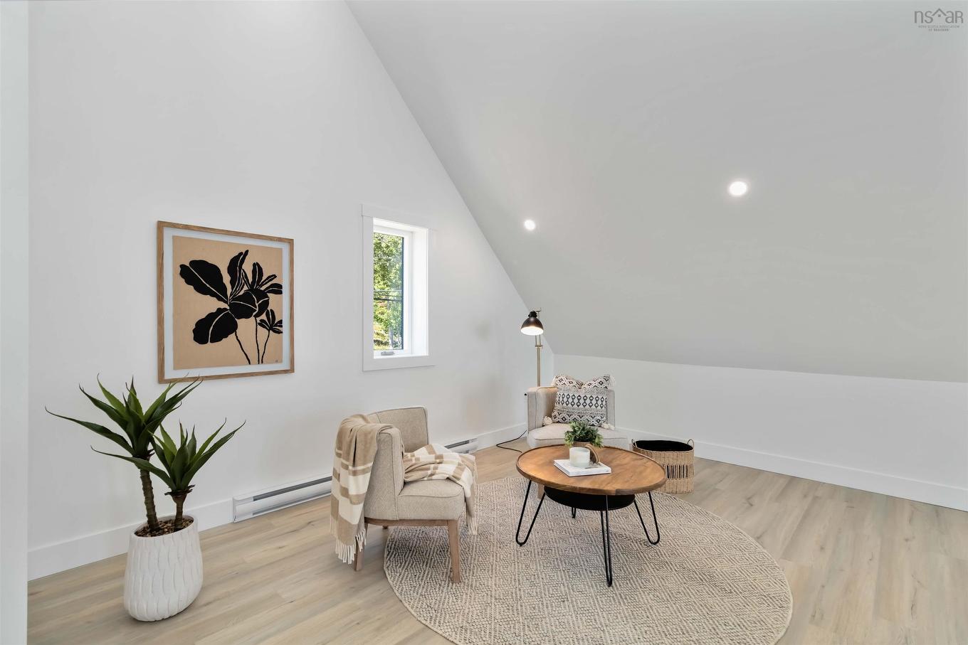 18 Compass Cove Court, Fox Point, NS