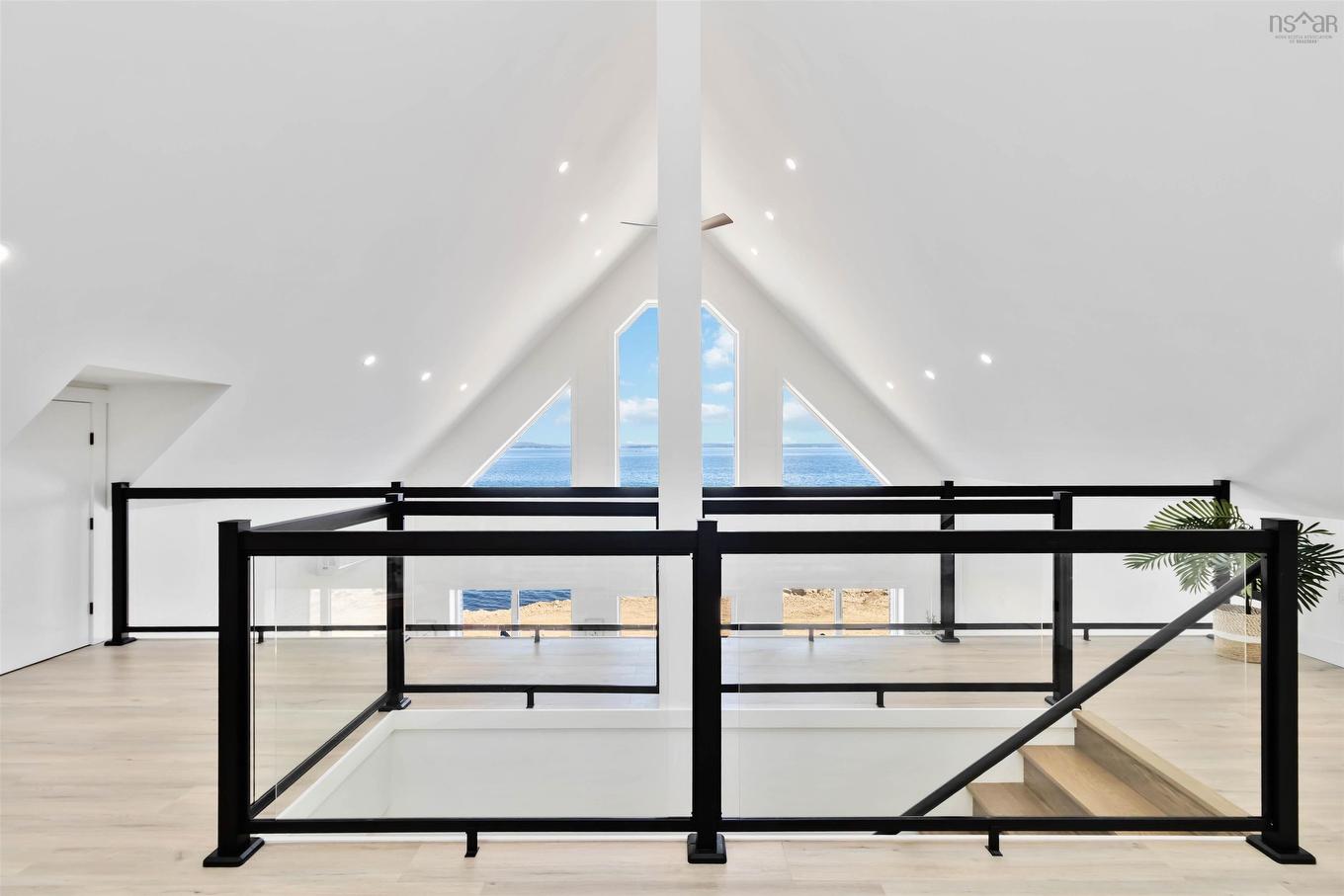 18 Compass Cove Court, Fox Point, NS