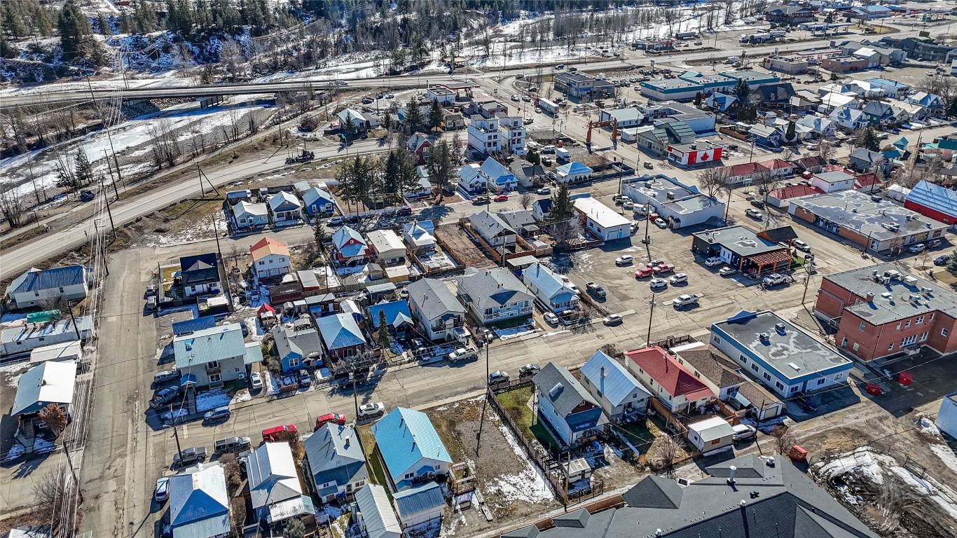 73 Halliford Ave, Princeton, BC - With View