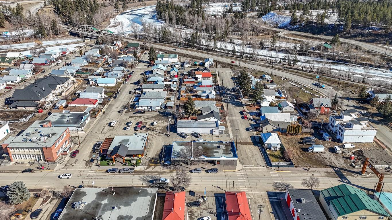 73 Halliford Ave, Princeton, BC - Outdoor With View