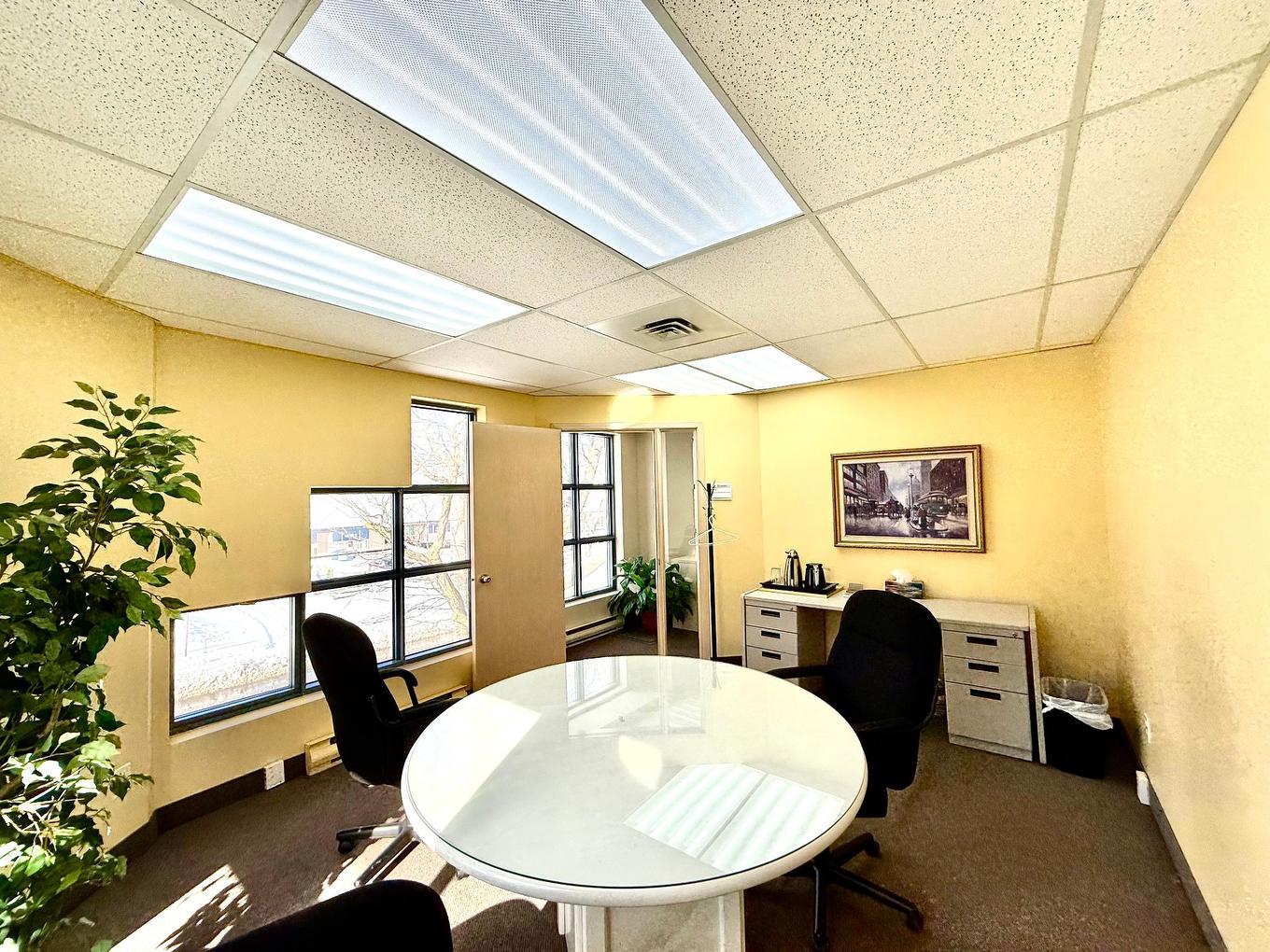 Office - 4755 Mtée St-Hubert, Longueuil (Saint-Hubert), QC - Indoor
