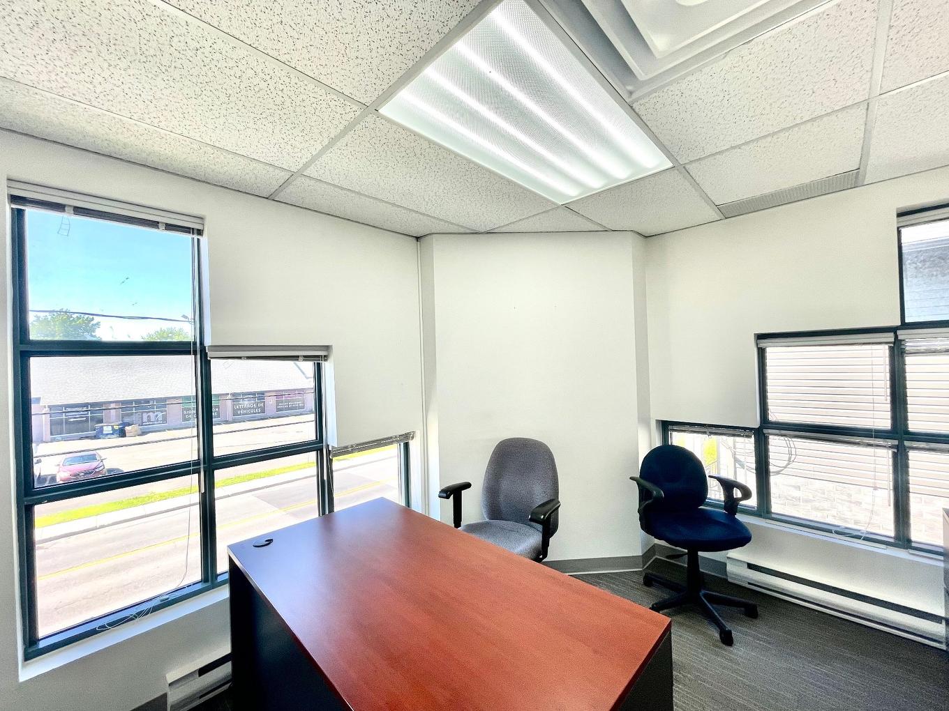 Office - 4755 Mtée St-Hubert, Longueuil (Saint-Hubert), QC - Indoor Photo Showing Office