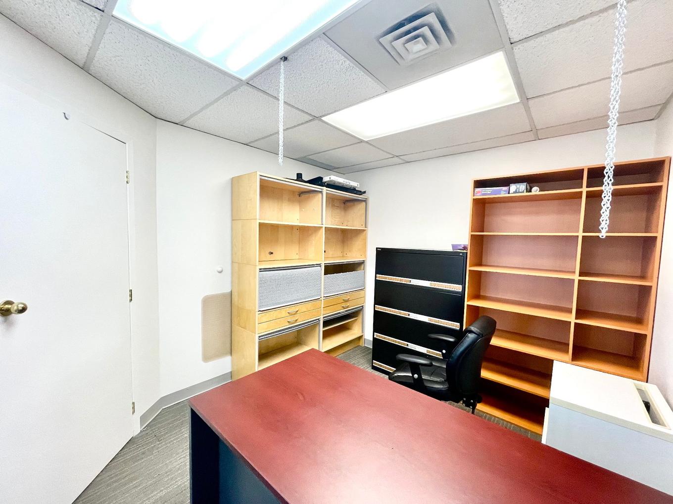 Office - 4755 Mtée St-Hubert, Longueuil (Saint-Hubert), QC - Indoor