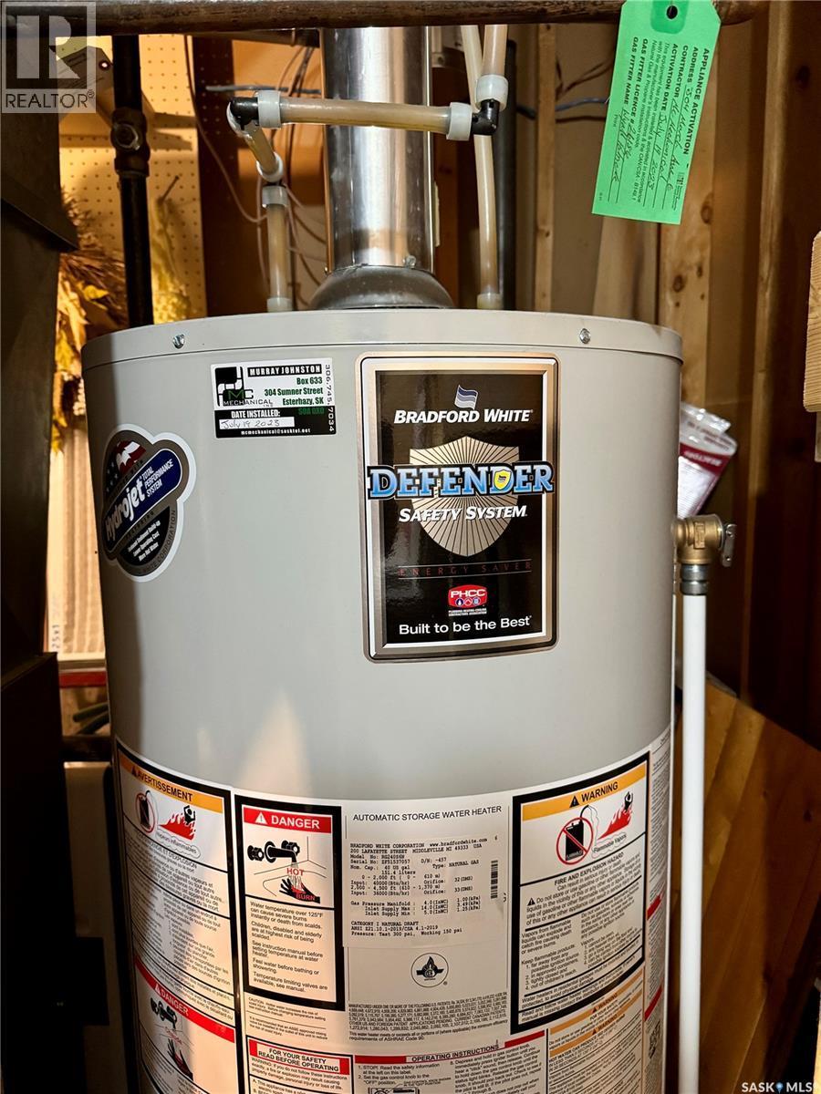 304 March Avenue E, Langenburg, SK - Indoor Photo Showing Basement