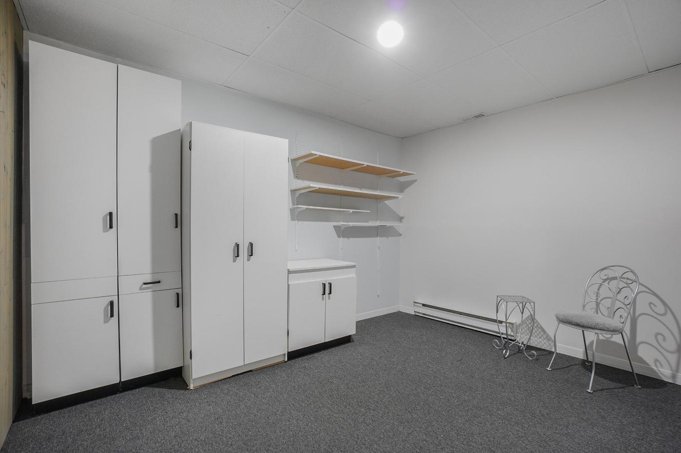 Bureau - 11505 Ch. De La Rivière-Du-Nord, Mirabel, QC - Indoor Photo Showing Other Room