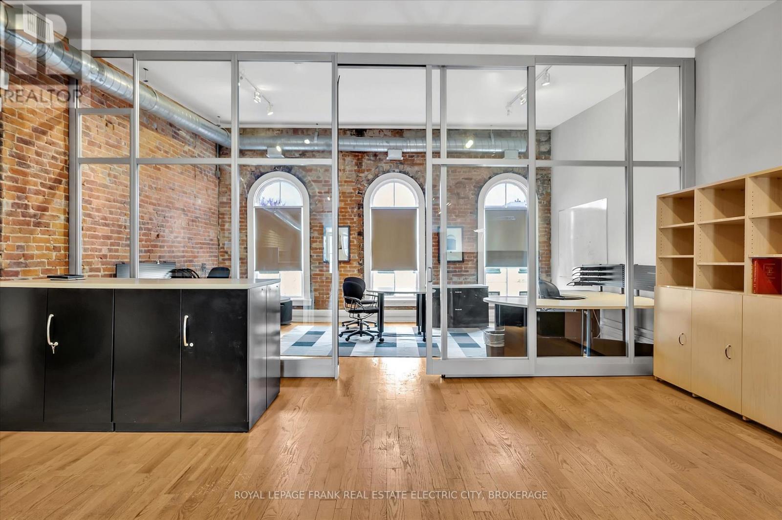 301 - 379 George Street N, Peterborough (Town Ward 3), ON