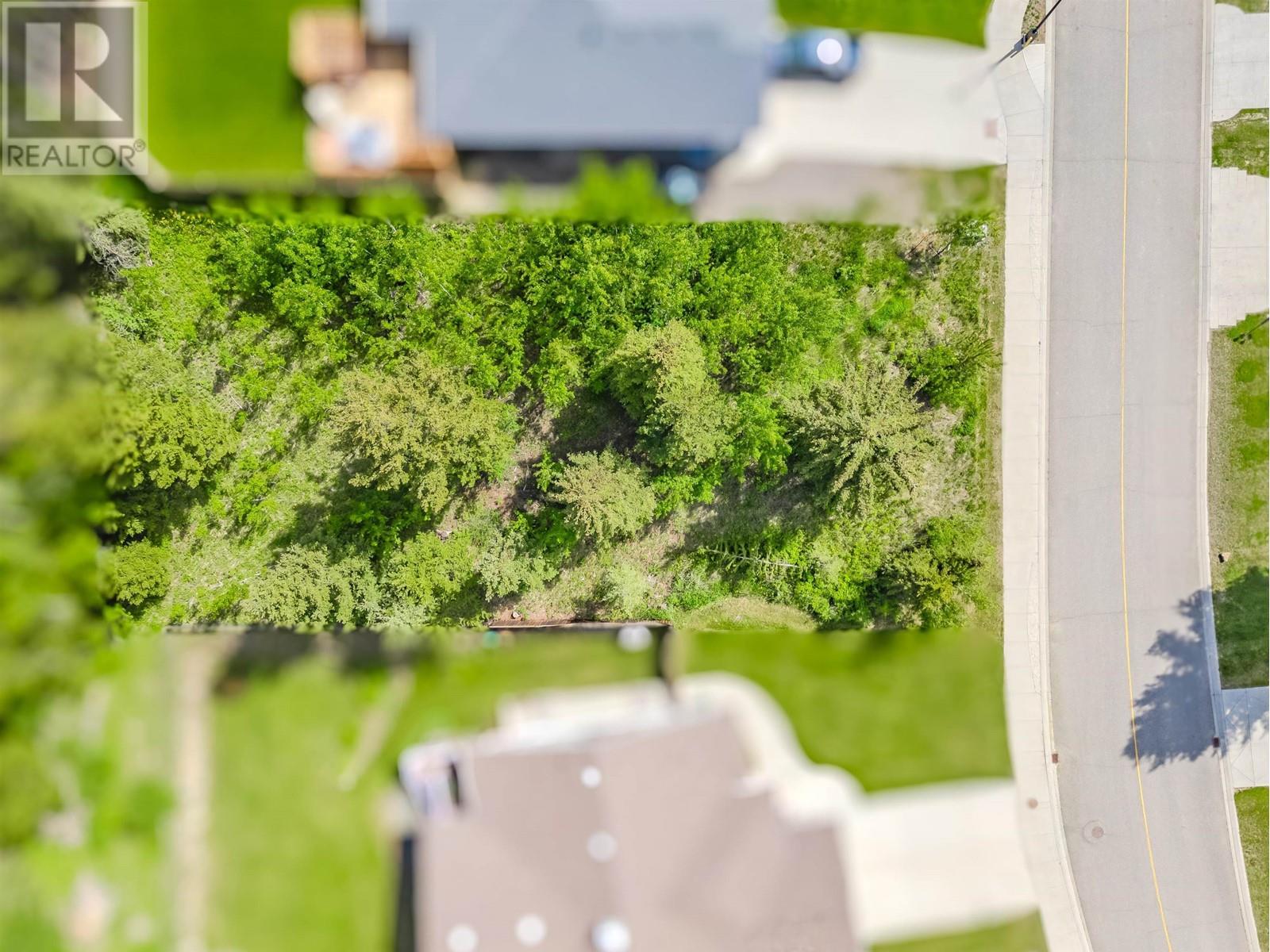 935 Fraser Avenue, 100 Mile House, BC