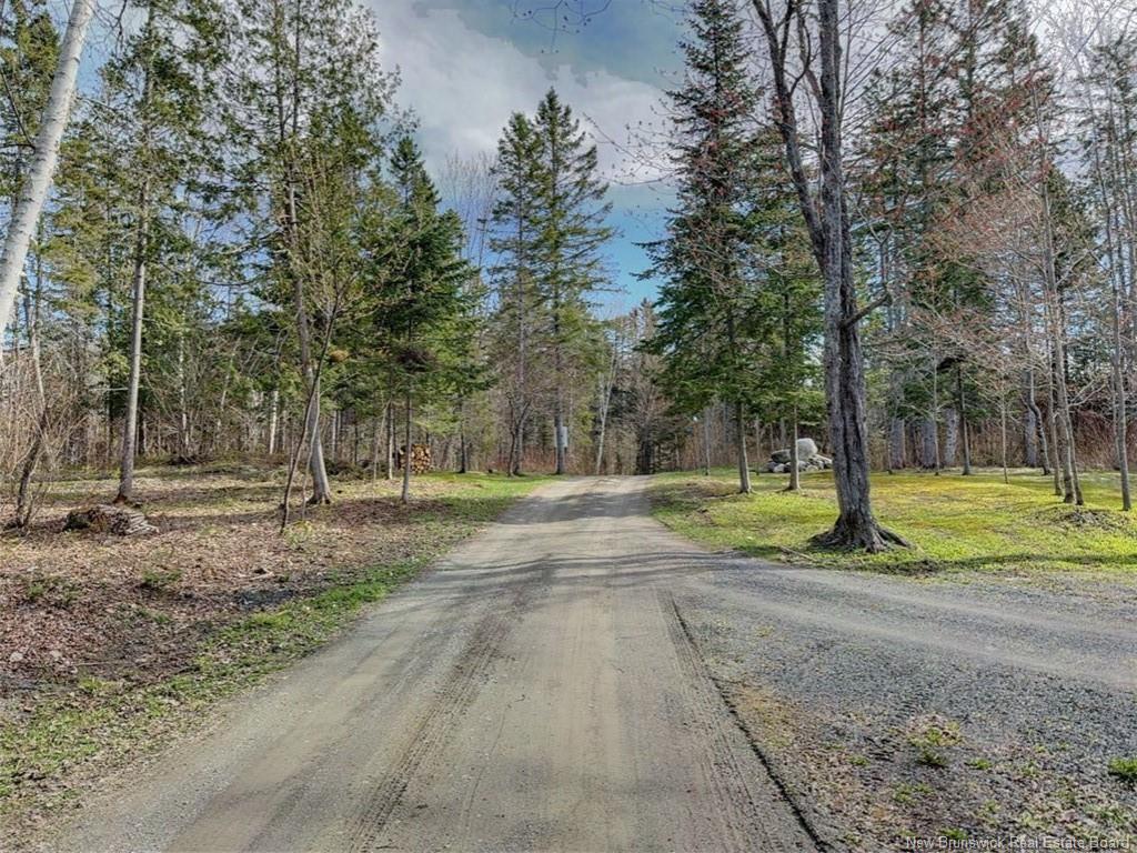 404 De L'Église Rd, Lac Baker, NB