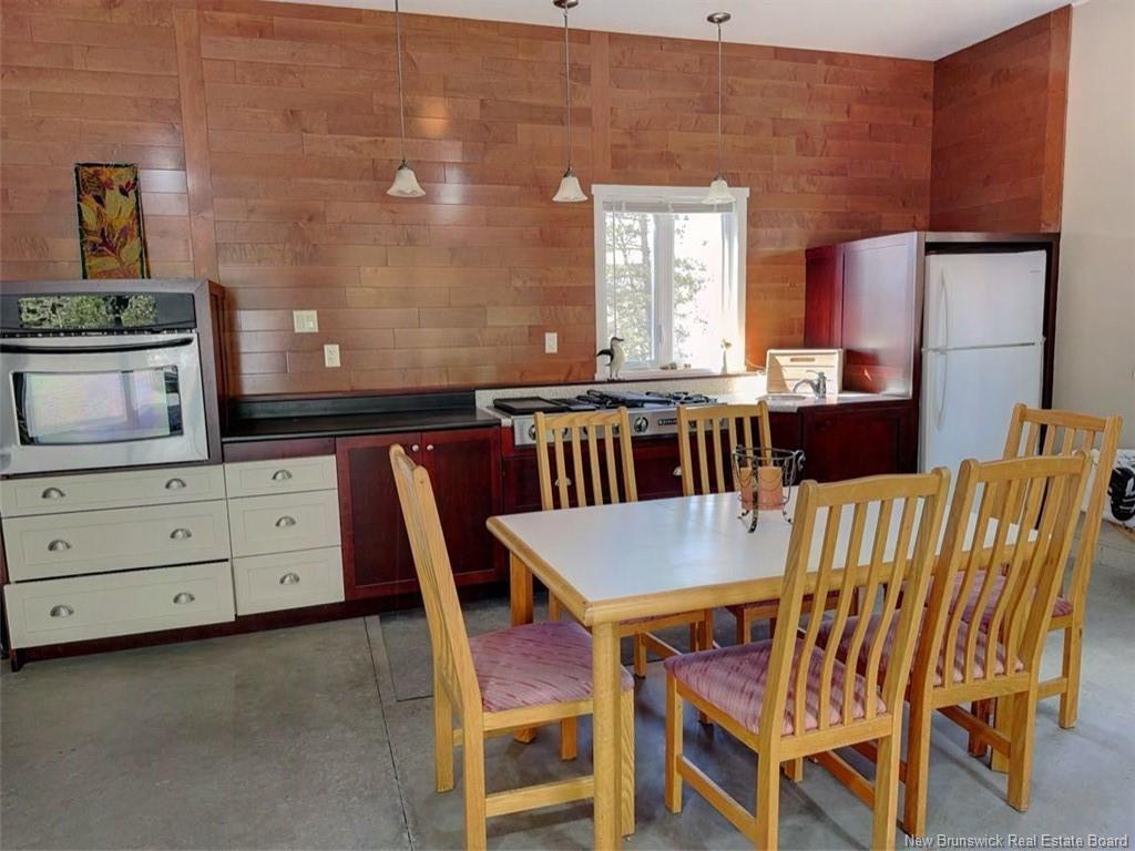 404 De L'Église Rd, Lac Baker, NB
