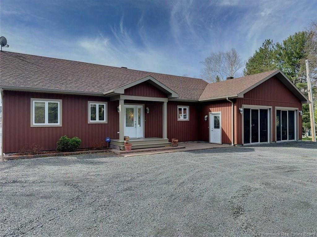 404 De L'Église Rd, Lac Baker, NB