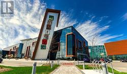 48 - 7250 KEELE STREET Vaughan, ON L4K 1Z8