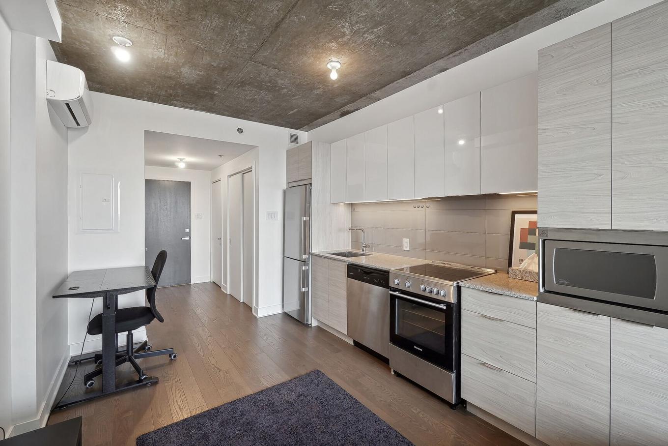 Vue d'ensemble - 714-1800 Boul. René-Lévesque O., Montréal (Ville-Marie), QC - Indoor Photo Showing Kitchen With Upgraded Kitchen