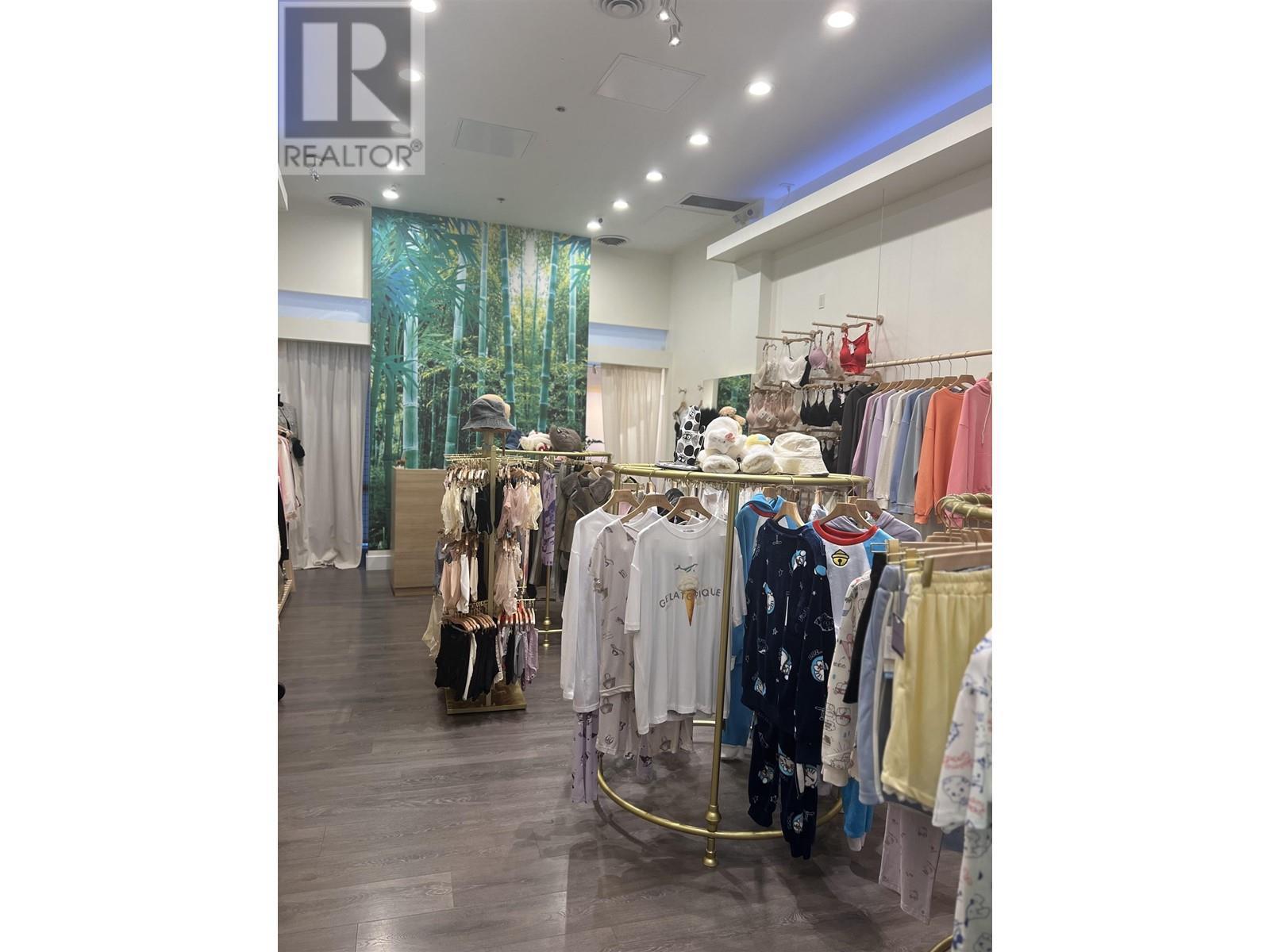 2850 4151 Hazelbridge Way, Richmond, BC