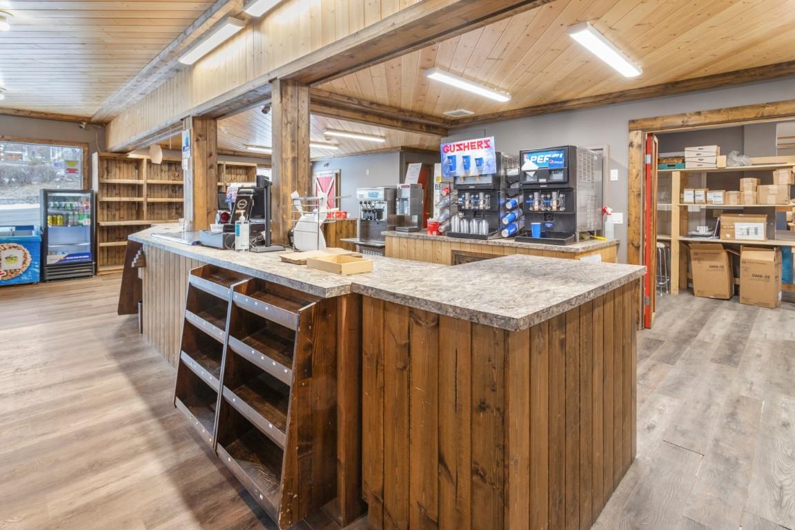 2005 Canyon Street, Creston, BC