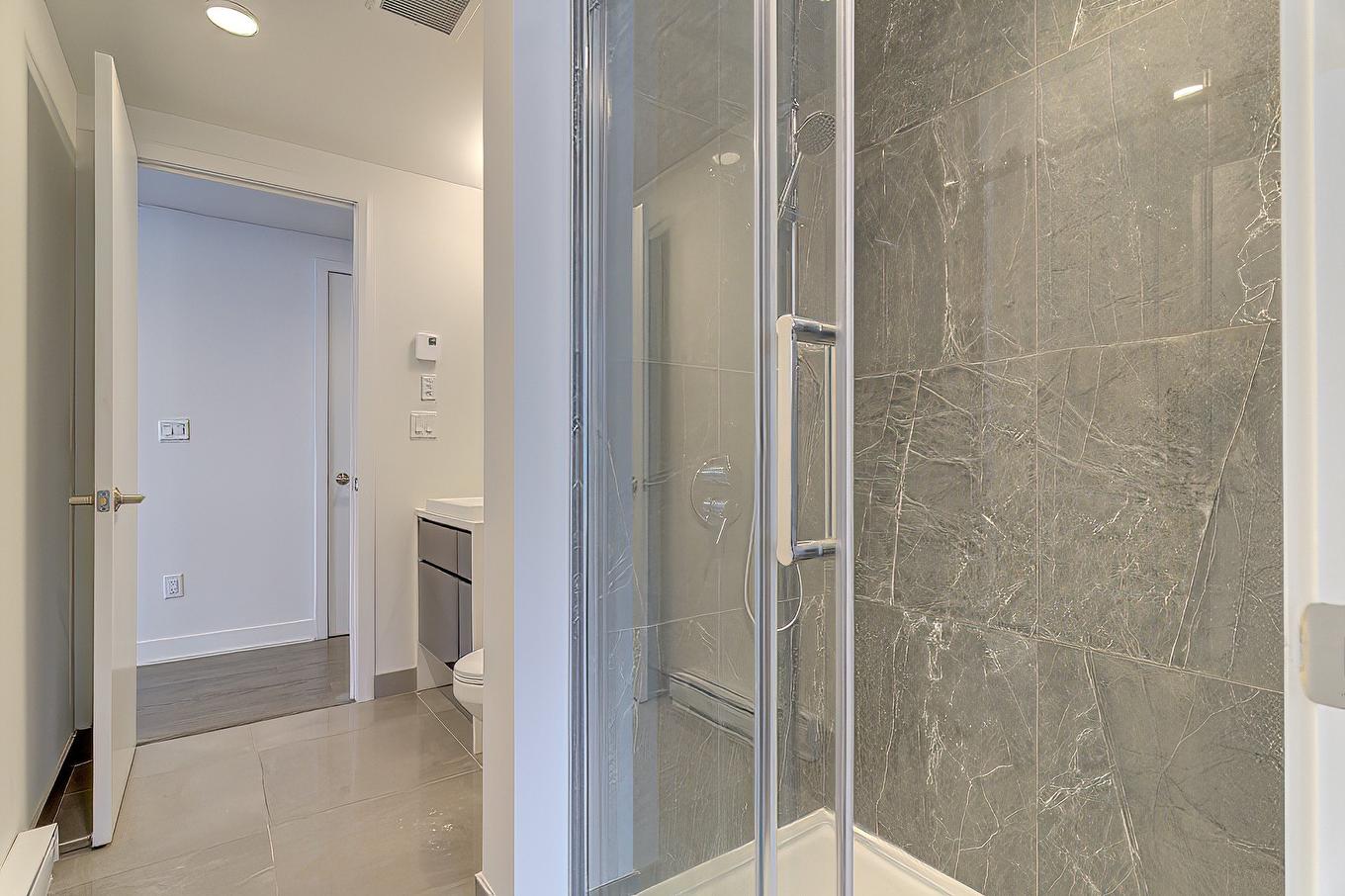 Bathroom - 5204-1288 Rue St-Antoine O., Montréal (Ville-Marie), QC - Indoor Photo Showing Bathroom