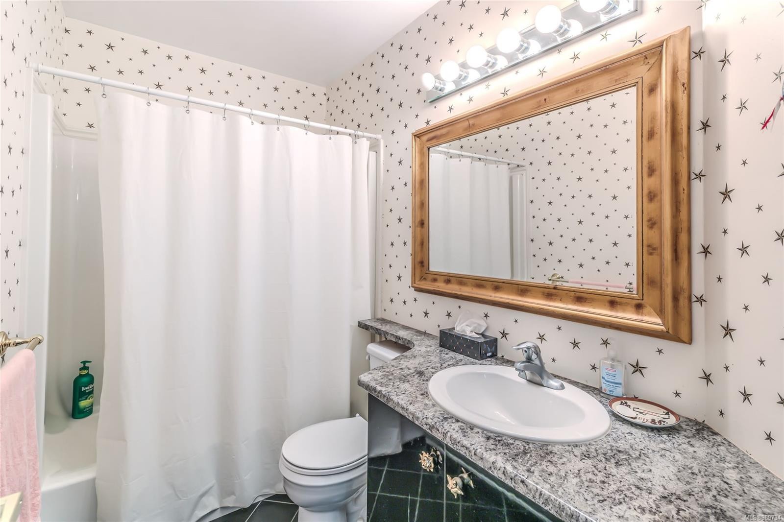 2663 Andover Rd, Nanoose Bay, BC