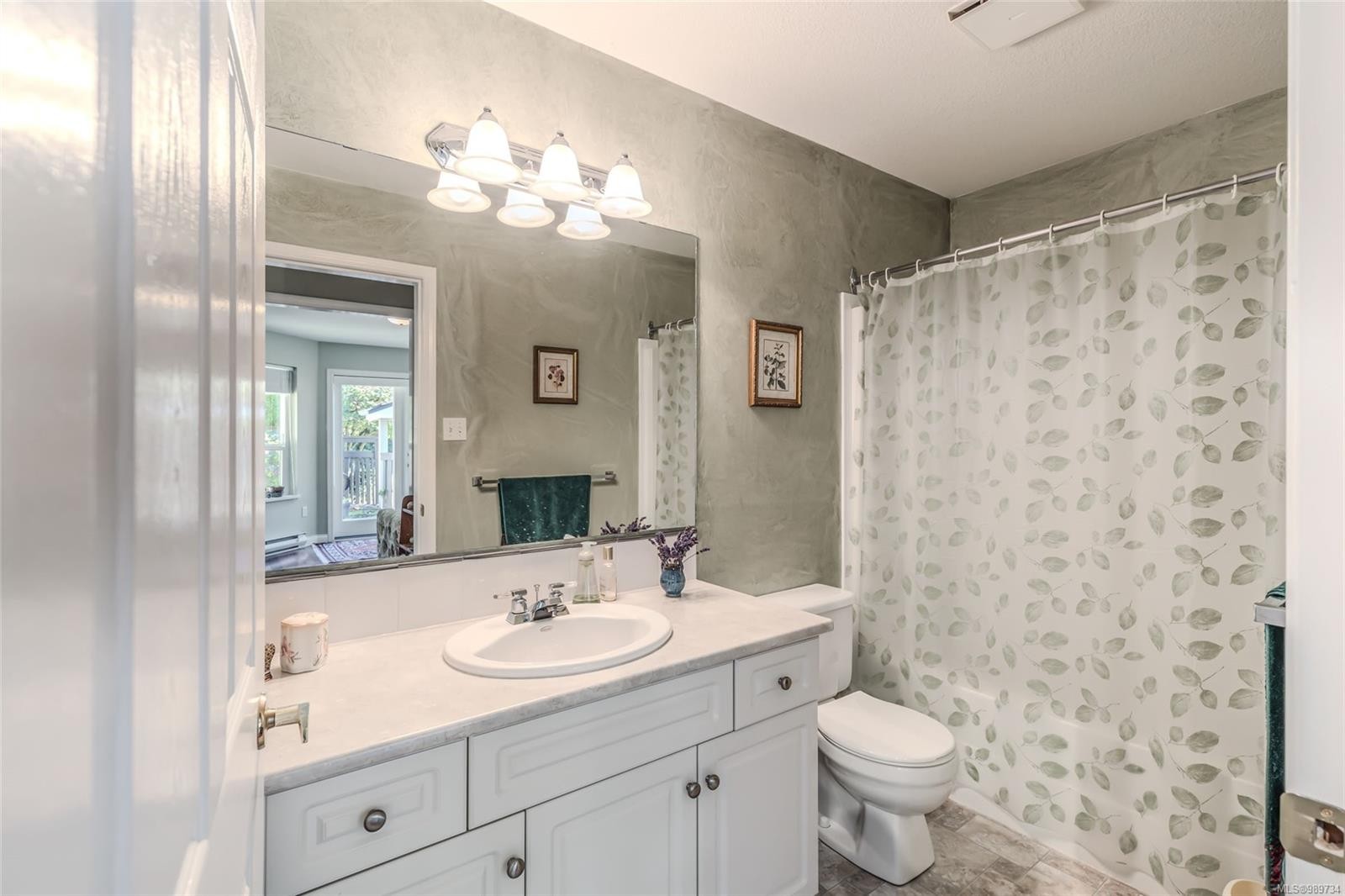 2663 Andover Rd, Nanoose Bay, BC