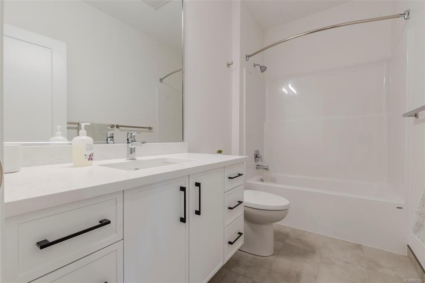 110-1234 Viewtop Rd, Duncan, BC