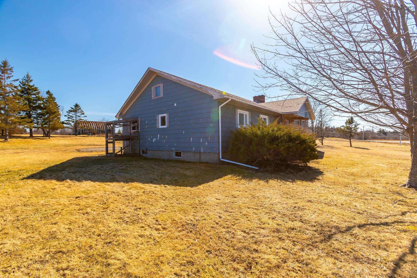 30 Common Cross Road, Saulnierville, NS