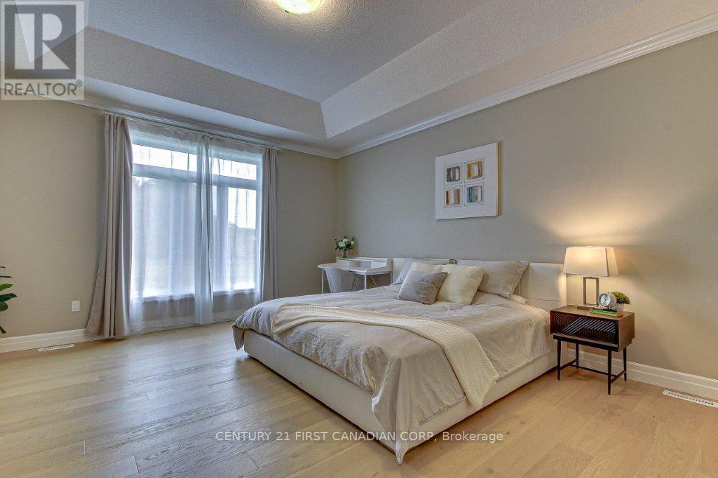 6 Aspen Circle, Thames Centre (Thorndale), ON - Indoor Photo Showing Bedroom