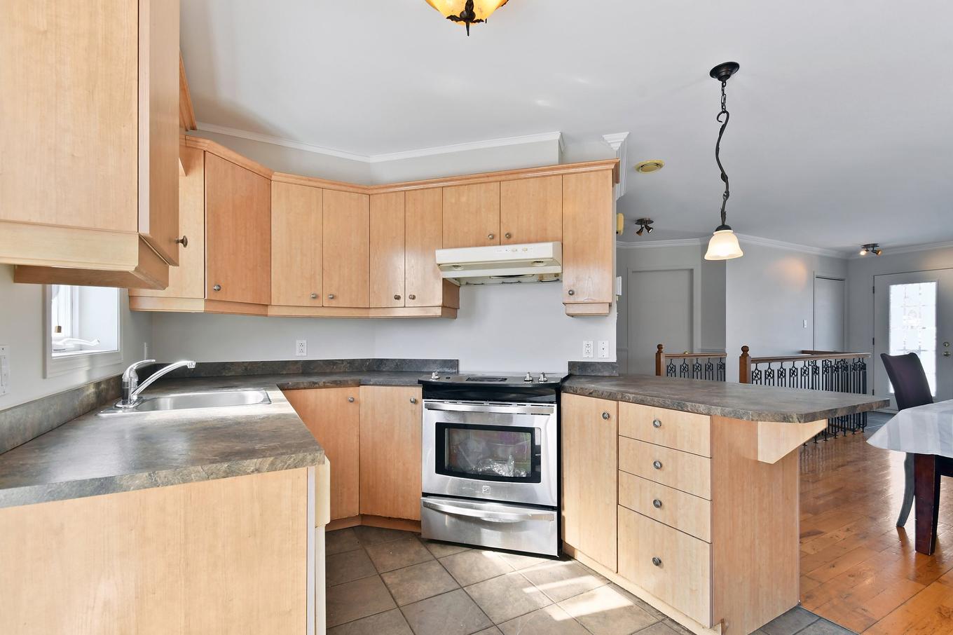 Cuisine - 1224 Rue Christophe-Colomb, Repentigny (Repentigny), QC - Indoor Photo Showing Kitchen