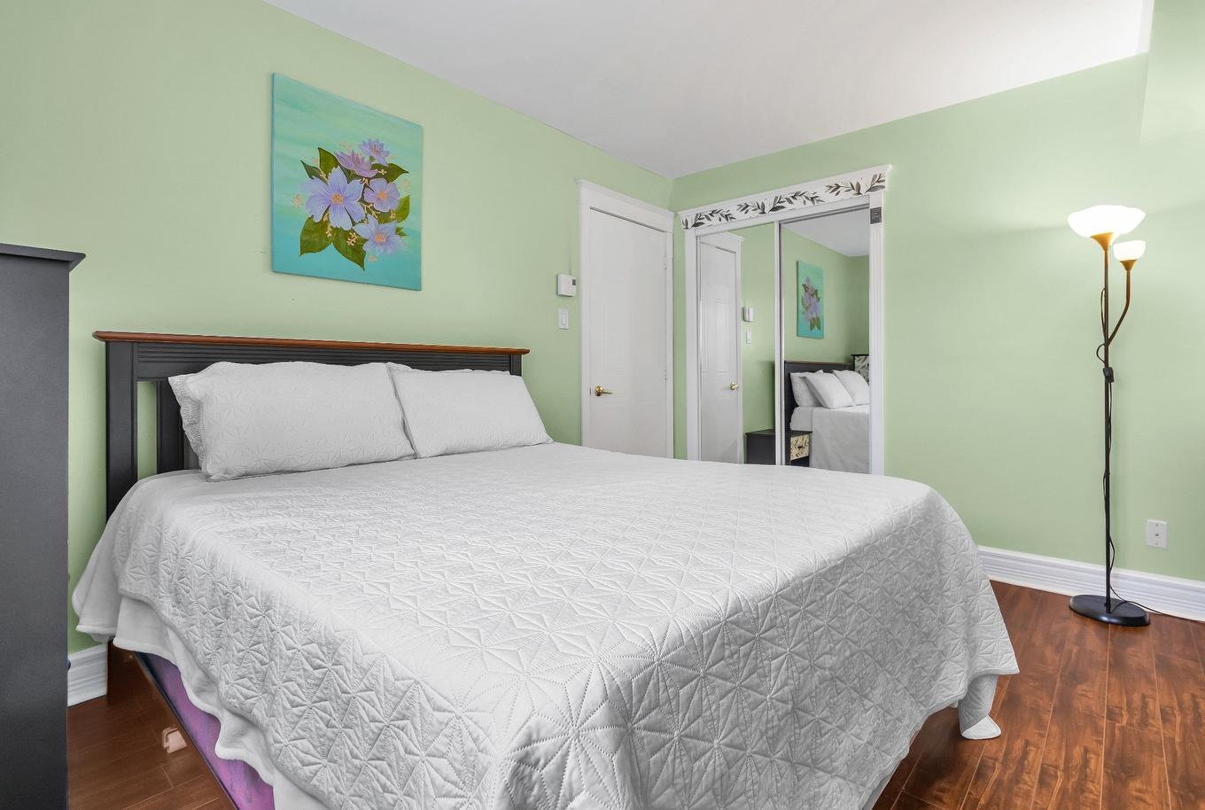 Master bedroom - 103-16729 Boul. De Pierrefonds, Montréal (Pierrefonds-Roxboro), QC - Indoor Photo Showing Bedroom