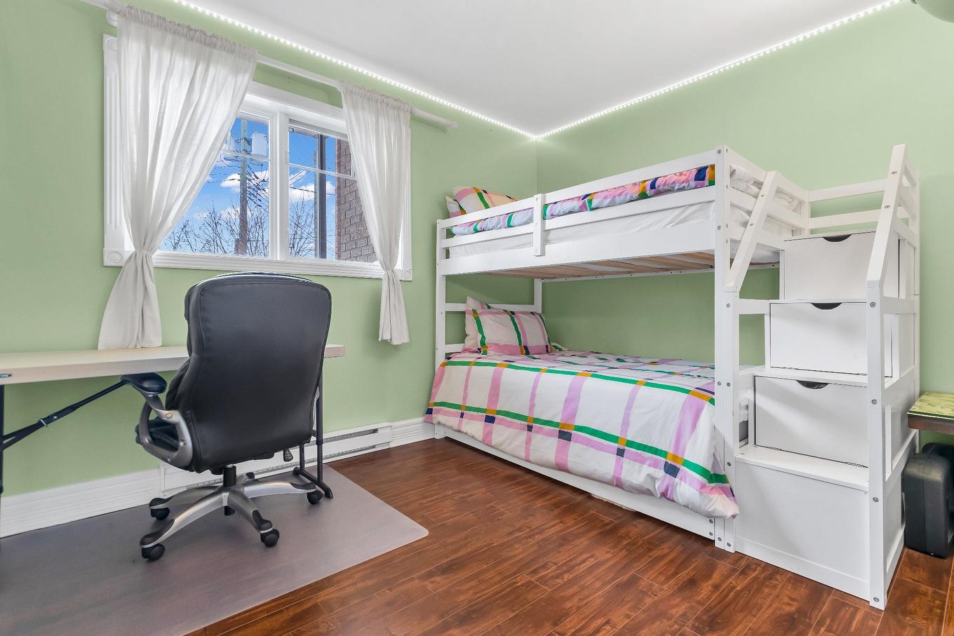 Bedroom - 103-16729 Boul. De Pierrefonds, Montréal (Pierrefonds-Roxboro), QC - Indoor Photo Showing Bedroom