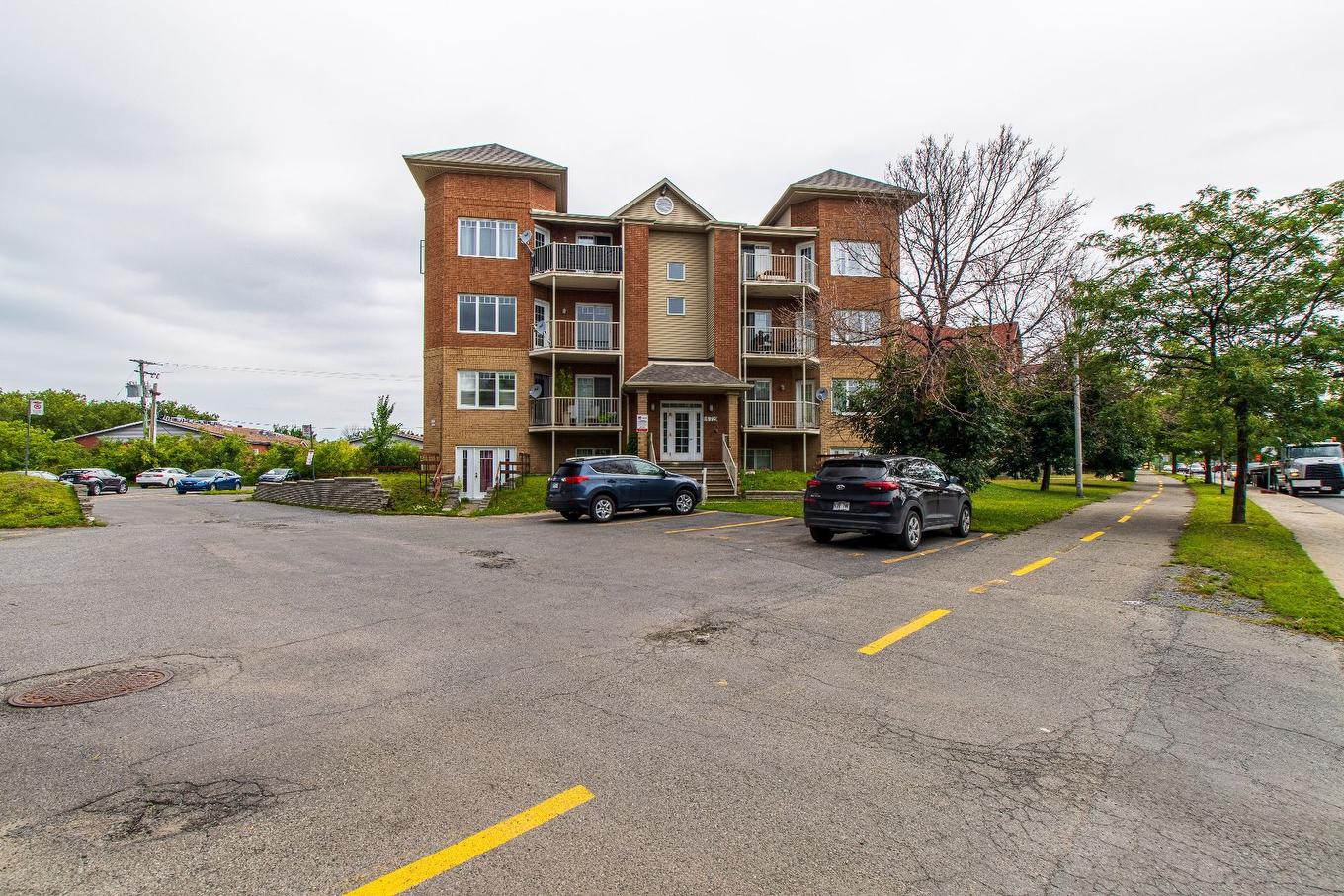 Frontage - 103-16729 Boul. De Pierrefonds, Montréal (Pierrefonds-Roxboro), QC - Outdoor With Facade