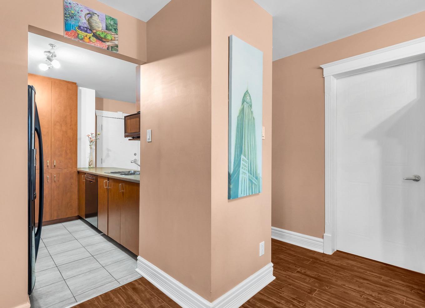 Kitchen - 103-16729 Boul. De Pierrefonds, Montréal (Pierrefonds-Roxboro), QC - Indoor Photo Showing Other Room